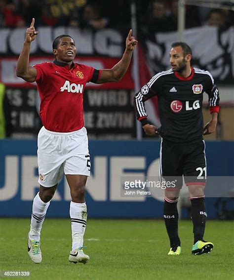 Antonio Valencia Manchester United Photos and Premium High Res Pictures ...