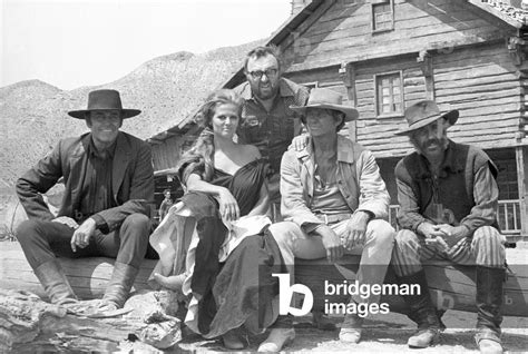 Image of Henry Fonda, Claudia Cardinale, Sergio Leone, Charles Bronson ...