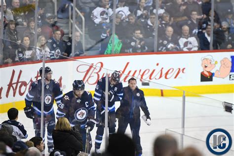 Winnipeg Jets Injury News: Mark Scheifele out 6-8 weeks with upper-body ...