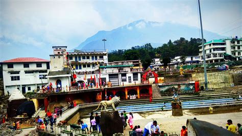 Chamunda Devi Temple - History, Timings, Story, Location, Architecture, Photos | Adotrip