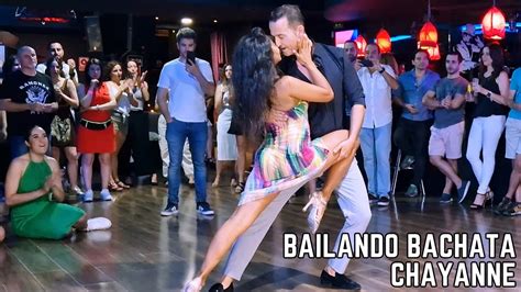 Bailando Bachata Chayanne - BACHATA ELEGANTE / BASI Y DEISY - YouTube