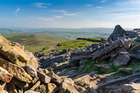 Pen-y-Ghent Circular Walk - Sykes Inspiration