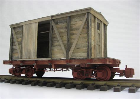 Build a large-scale, wooden freight car - Trains