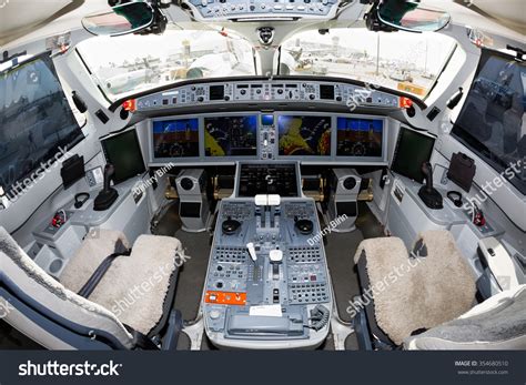 2 Bombardier Cseries Seats Images, Stock Photos & Vectors | Shutterstock