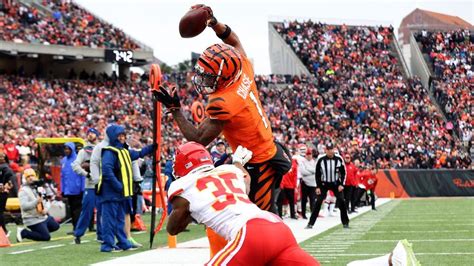 Ja'Marr Chase by the numbers: Rookie WR has Randy Moss-esque performance in Bengals' win over ...