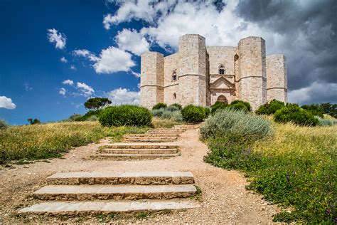 Unesco Sites of Italy: Castel del Monte | ITALY Magazine