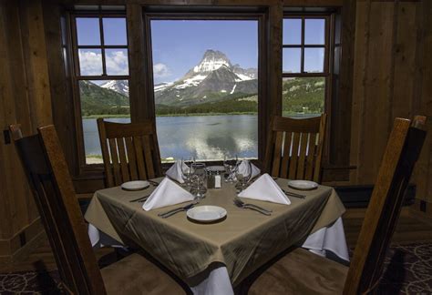 Many Glacier Hotel - Discover North America