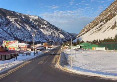 UPDATE: Highway 3 reopened in both directions west of Keremeos following rockslide | iNFOnews ...