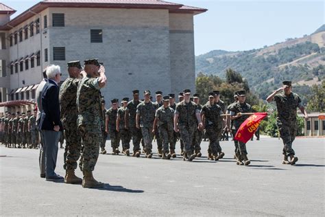 DVIDS - Images - A familiar face returns to School of Infantry-West ...