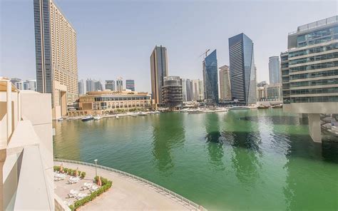 Bay Central - Waterfront Complex in Dubai Marina