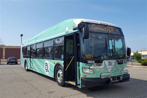 DDOT to add over 500 rides per week, Wi-Fi on buses - Curbed Detroit