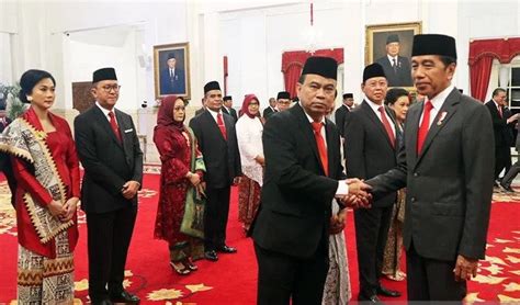 Jokowi installs more loyalists in Cabinet shake-up - Asia News NetworkAsia News Network