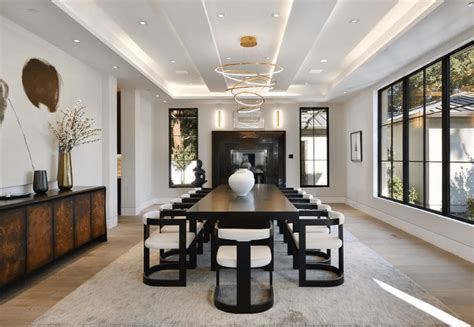 Inside Stephen Curry's $30 million mansion, with photos