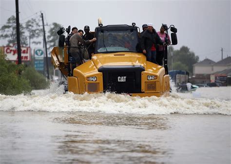 Joel Osteen’s Houston megachurch opens doors as shelter – The Denver Post