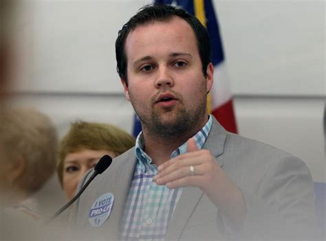 Josh Duggar Cancels Speaking Gig in Sandusky Amid Scandal | E! News