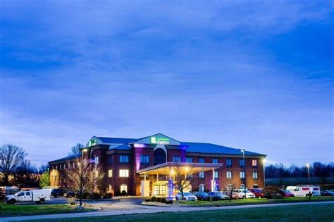 Holiday Inn Express Shelbyville Hotel (Shelbyville (KY)) - Deals ...