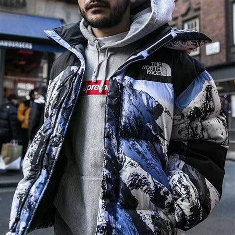 Supreme x The North Face Mountain Jacket: Real Vs Fake