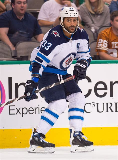 Dustin Byfuglien