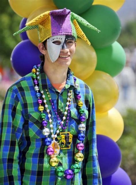 Costumes & People | Mardi Gras New Orleans