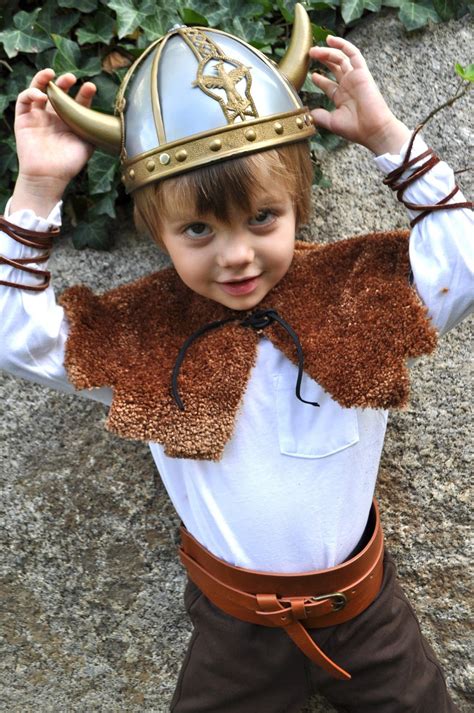 I Am Momma - Hear Me Roar: Viking Costume | Vikings costume diy, Halloween costumes for kids ...