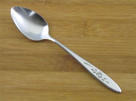 Oneida Rose Shadow Teaspoon Community 6" Stainless Flatware Silverware ...