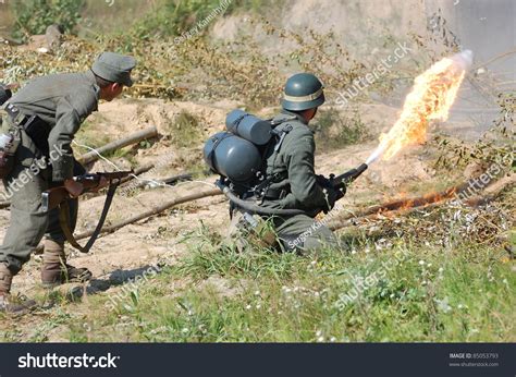 German Soldier Flamethrower Ww2 Reenactment Kievukraine Stock fotografie 85053793 | Shutterstock