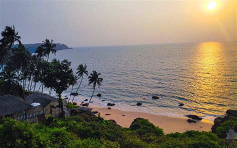 Captivating Horizons: 10 Best Sunset Points in Goa