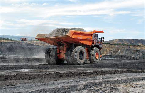 Wenco, Hitachi Construction Machinery announce open ecosystem for autonomous mining - The Robot ...