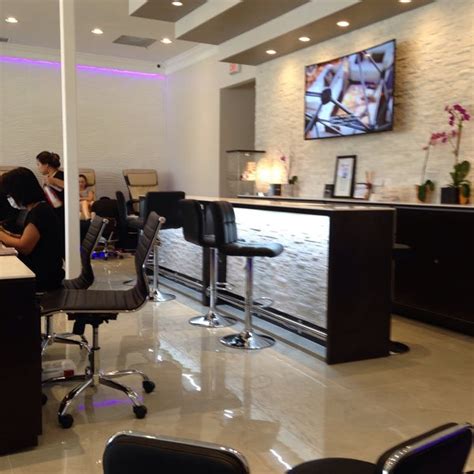 posh nail lounge - Nail Salon