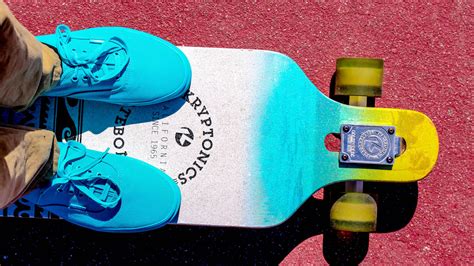 7 Essential Longboarding Tips for Beginners