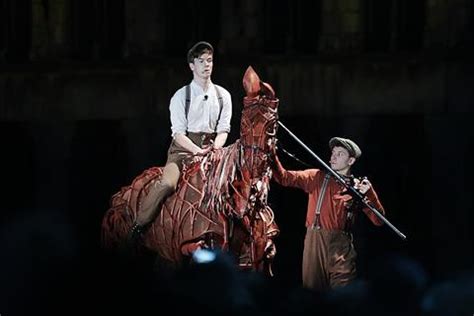 War Horse - The Play Tickets | Buy or Sell War Horse - The Play Theatre Tickets - viagogo