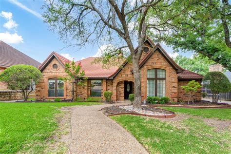 Hurst, TX Real Estate - Hurst Homes for Sale | realtor.com®