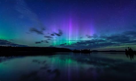 Northern Lights Shimmer in Gorgeous 5-Hour Time-Lapse | Space