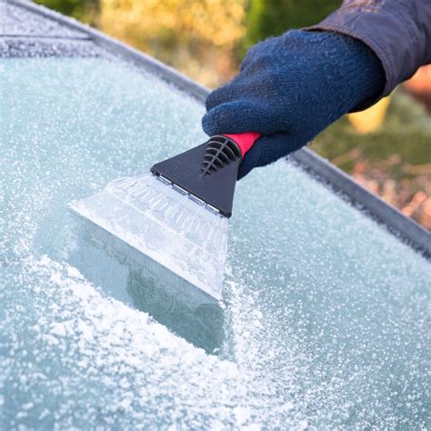 The Essential Ice Removal Kit for Your Car | Family Handyman