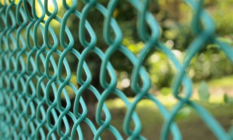 Chain-Link vs Wood Fence Cost: What to Expect | EverFence
