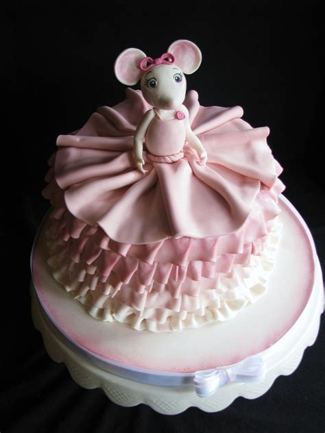 Angelina Ballerina Birthday Cake - CakeCentral.com