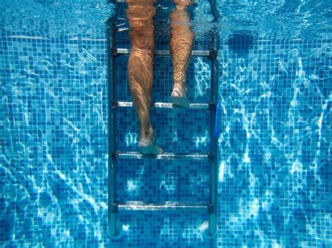 5 Best Pool Ladders: Easy and Safe Access to a Pool