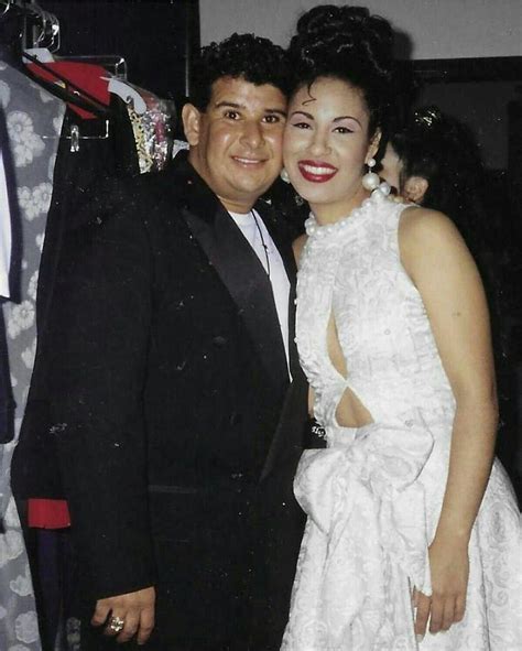 Selena Quintanilla Wedding - Gotasdelluvia