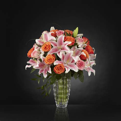 FTD Sweetly Stunning Bouquet in Burbank, CA | Samuel's Florist