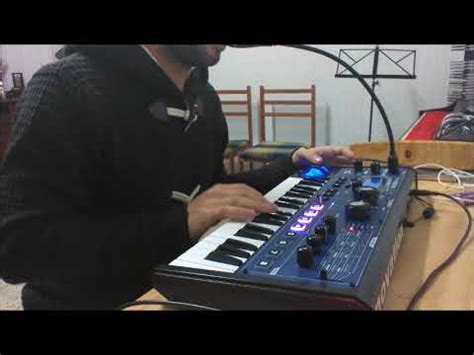 Novation Mininova - Vocoder Demo - Daft Punk Cover - YouTube