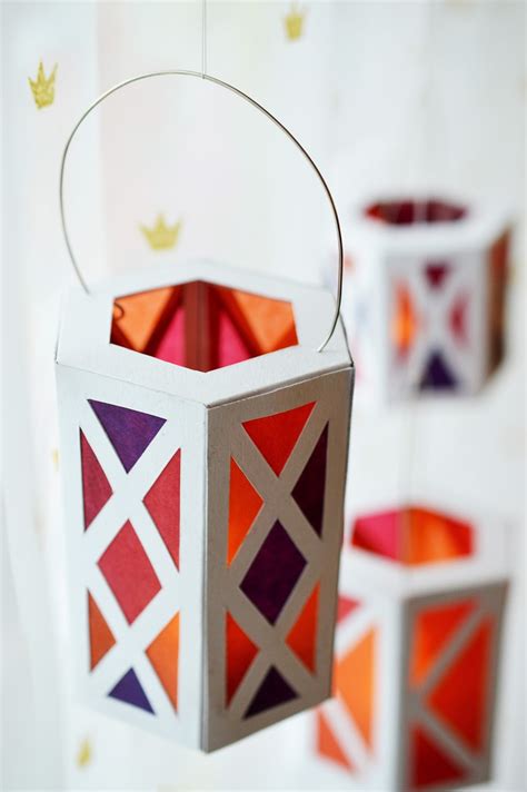 Holiday Celebrations | DIY PAPER LANTERNS - Motte