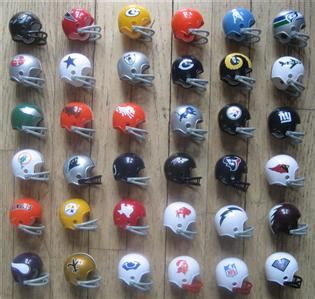 Riddell NFL Pocket Pro Original 2-Bar Throwback Helmet Set – WESTBROOKSPORTSCARDS