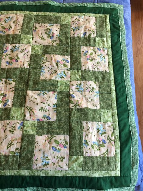 QuiltQuest: QFK Green Quilt Finished and Baby Quilt with Block Lotto Winnings Finished too!