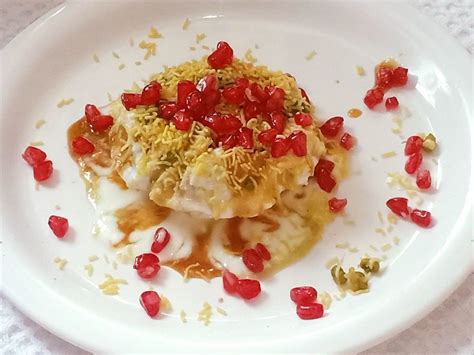 Easy Raj Kachori Recipe - Delishably