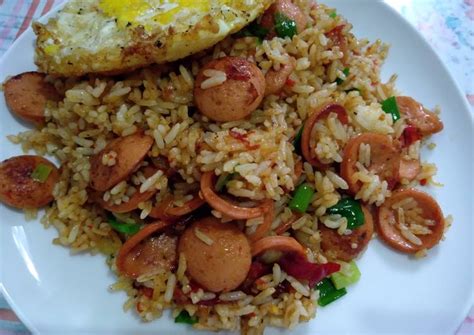 Resep Nasi goreng sosis oleh Vivin Sugiana~LOVIS CAKE - Cookpad