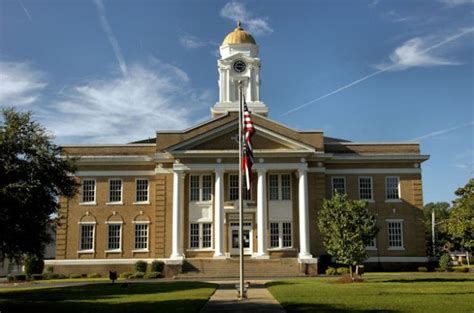 Candler County Courthouse, 1921, Metter | Vanishing Georgia: Photographs by Brian Brown