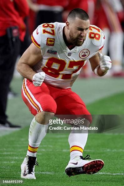 Travis Kelce of the Kansas City Chiefs tests new cleats before the ...