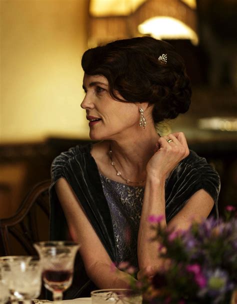 Elizabeth McGovern as Cora Crawley | Elizabeth mcgovern, Downton abbey, Downton abbey fashion