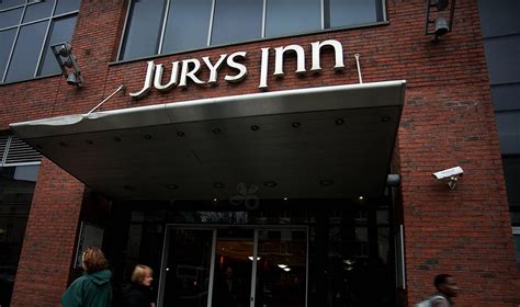 Accessible Holiday Accommodation in Dublin, Ireland at Jurys Inn Dublin ...