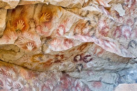 Cave of hands: Cueva de los Manos Patagonia | Arte rupestre, Cuevas, Argentina